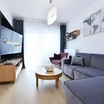 Navigator Port-nadmorskie Tarasy Brilliant 613 كولوبرزيغ