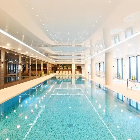 Navigator Port-nadmorskie Tarasy Brilliant 613 * Kolobrzeg